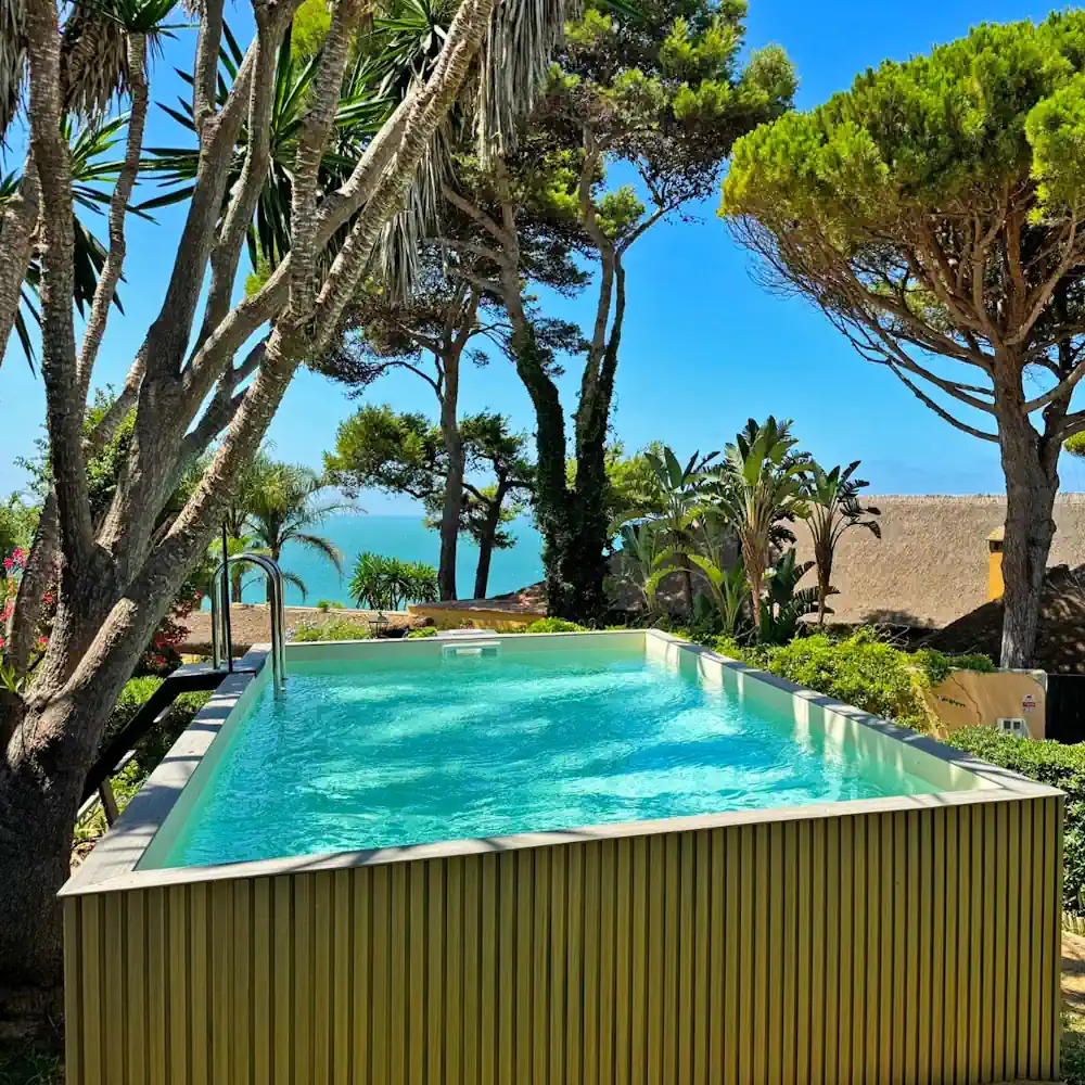 Piscina compacta Eco Basic Portada